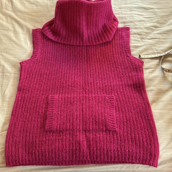 OILILY high cowl neck fuchsia sweater vest with pocket! Size S. Mohair w/ nylon. - Picture 7 of 8